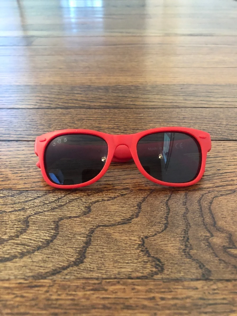 Roshambo McFly Sunglasses with Red Frames and Black Lenses, Toddler Size